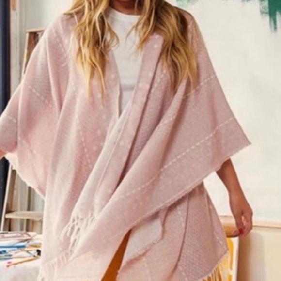 Gentle Fawn Hermosa Cover Up Fringed Kimono Cardigan Shawl Light Pink Size M/L - Picture 2 of 13